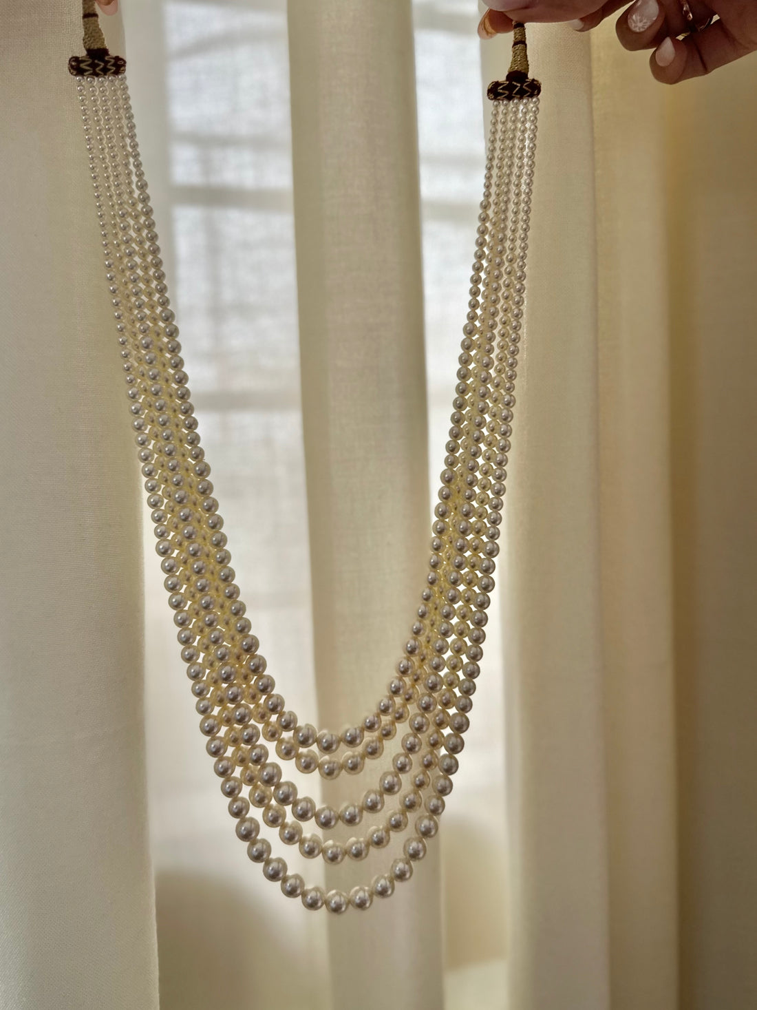 Rooh Pearl Neckalce