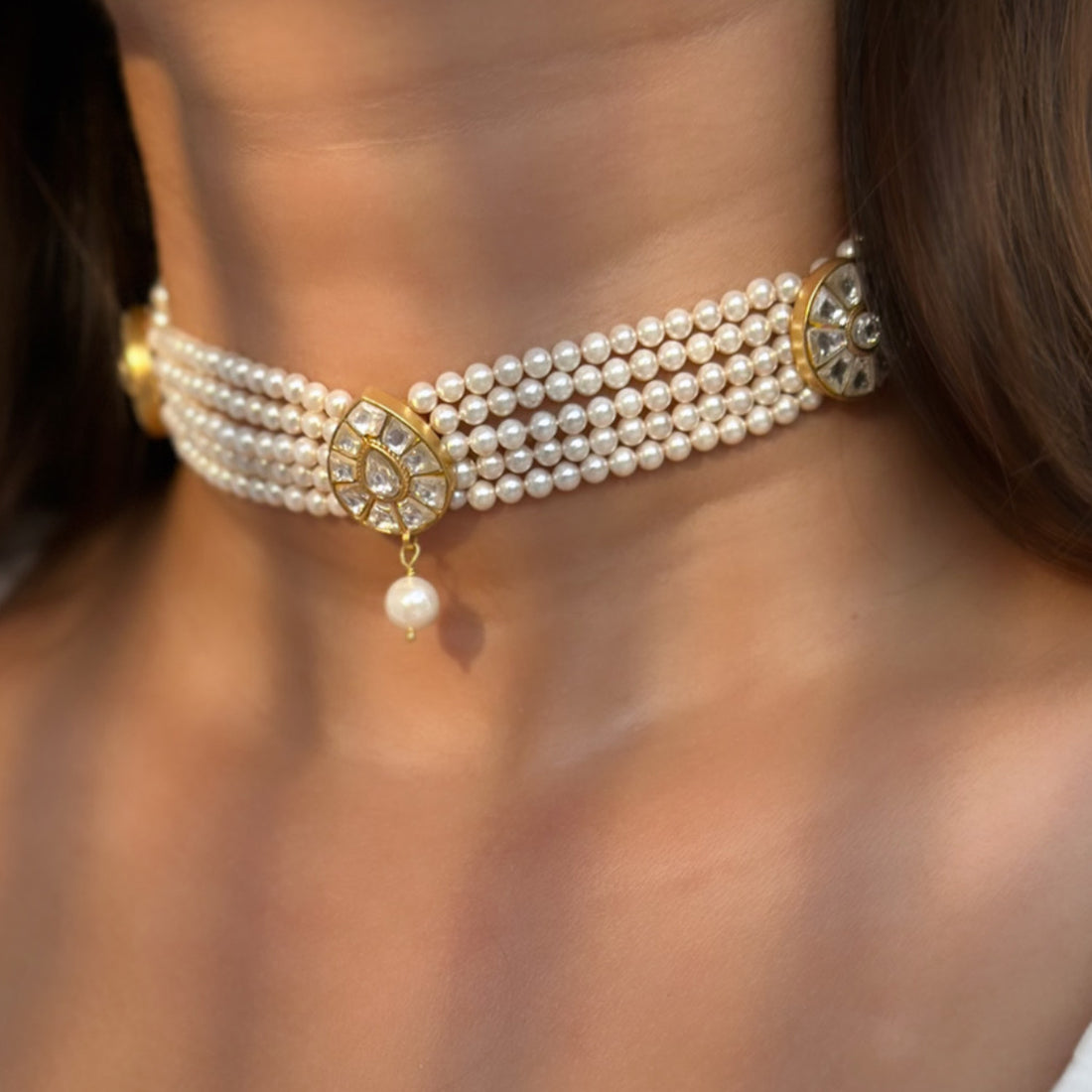 Adaa Choker