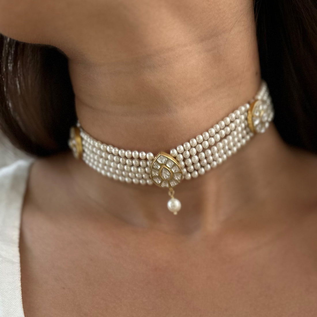 Adaa Choker