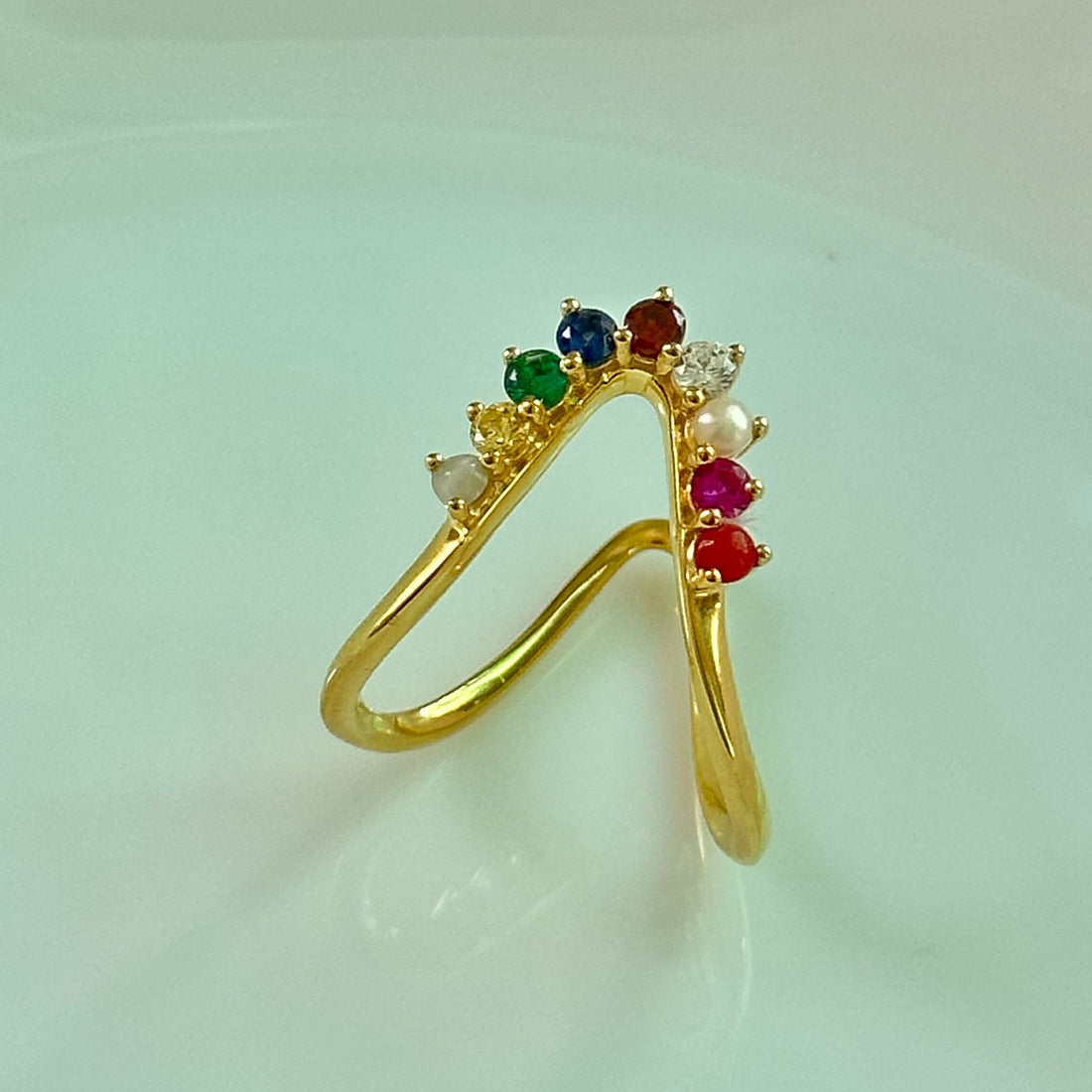 Navratna Vanki Ring