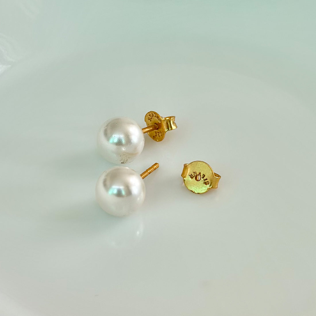 Classic Pearl Studs - Small