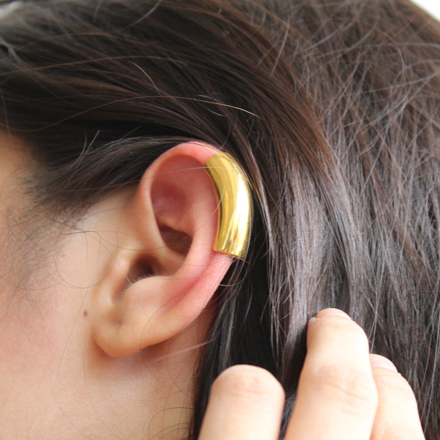 Flow Earcuff