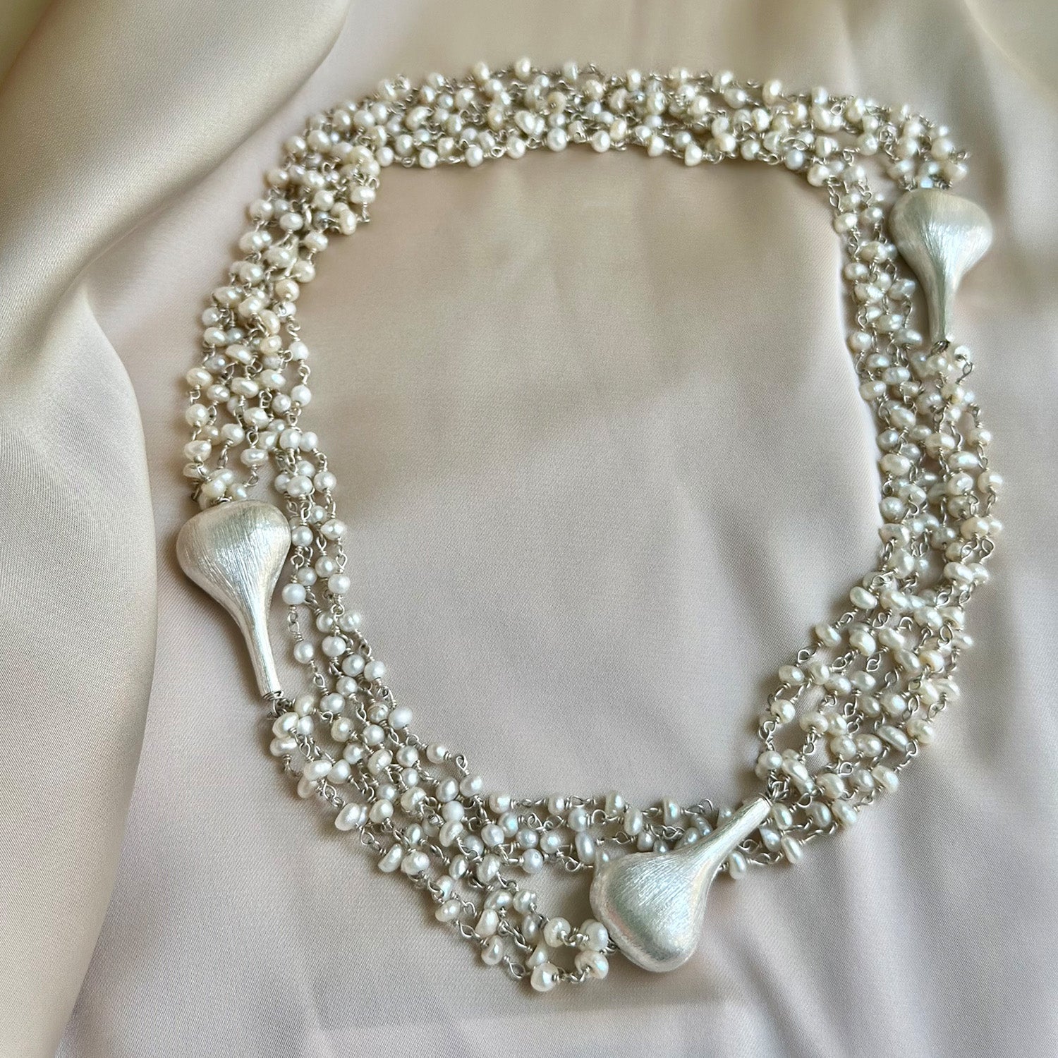 Crete Pearl Necklace